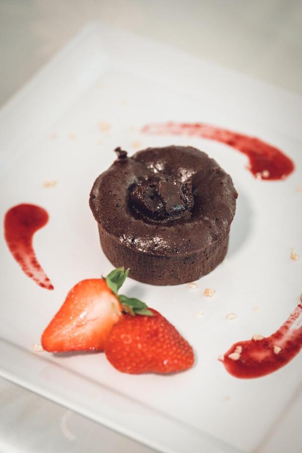 Logis Hotel Restaurant & Pizzeria Vuillot Cuiseaux Εξωτερικό φωτογραφία