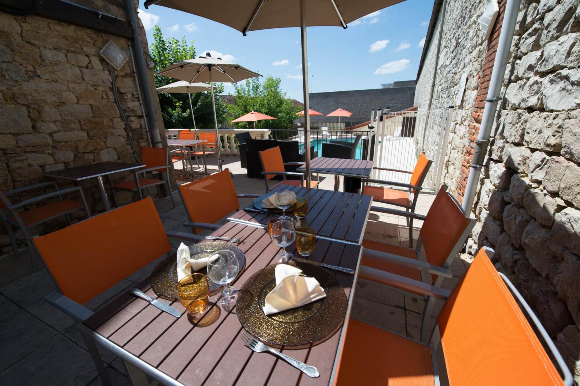 Logis Hotel Restaurant & Pizzeria Vuillot Cuiseaux Εξωτερικό φωτογραφία