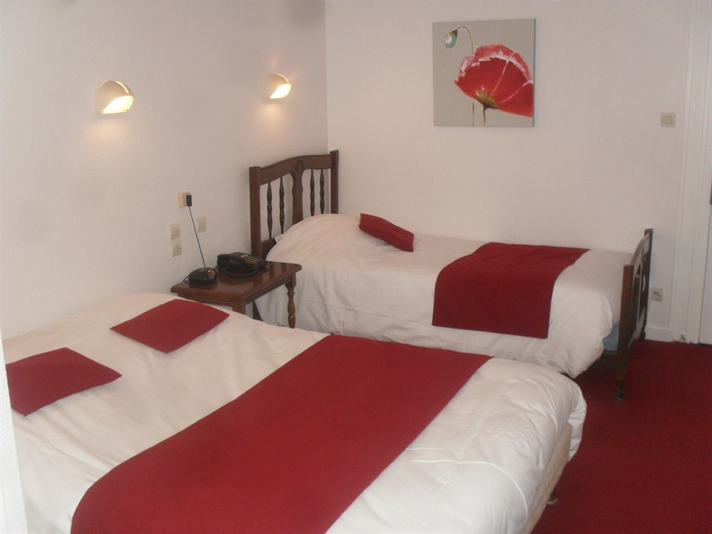 Logis Hotel Restaurant & Pizzeria Vuillot Cuiseaux Εξωτερικό φωτογραφία